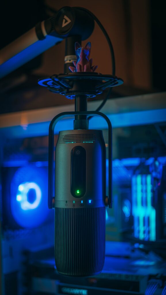 15 Best Microphones for Filmmakers and YouTubers: Your Guide to Sounding Like a Pro